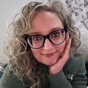 Meet your Posher, Shannon